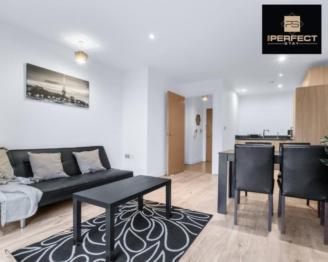 Mercury Suite City Centre Netflix Dedicated Workspace By Your Perfect Stay Short Lets Birmingham Kültér fotó