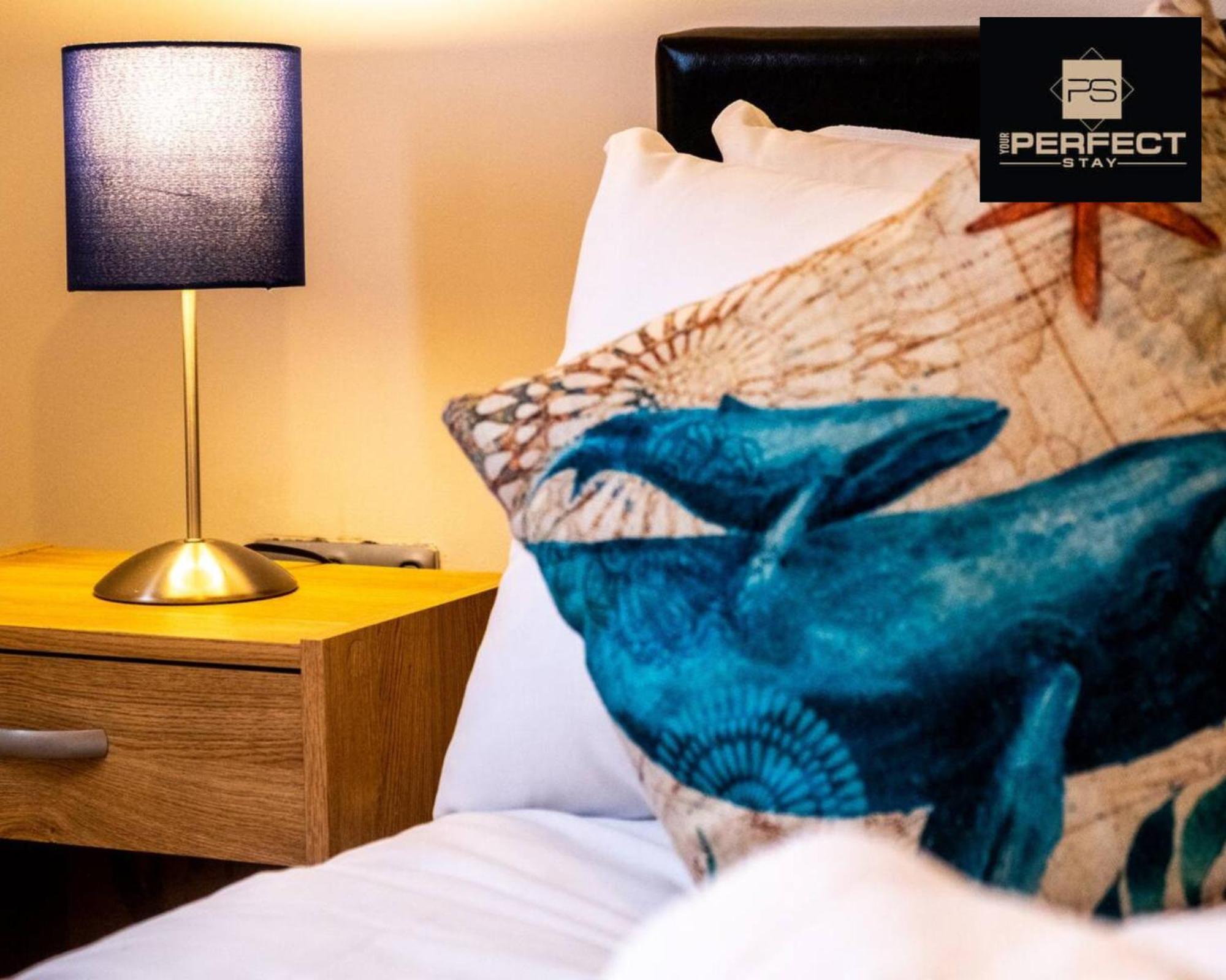 Mercury Suite City Centre Netflix Dedicated Workspace By Your Perfect Stay Short Lets Birmingham Kültér fotó